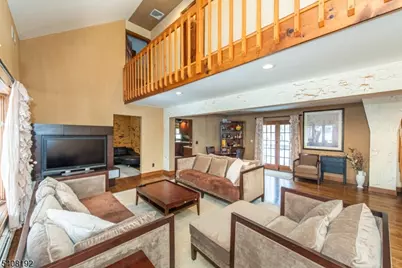 69 Buena Vista Dr, Ringwood, NJ 07456 - Photo 4