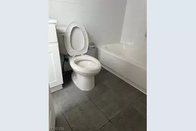 405 S 6th #1, Newark, NJ 07103 - Photo 6