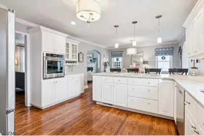 35 Tallmadge Ave, Chatham, NJ 07928 - Photo 16