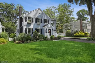 35 Tallmadge Ave, Chatham, NJ 07928 - Photo 2