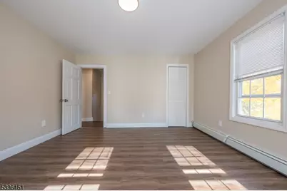 238 Van Ave, Pompton Lakes, NJ 07442 - Photo 18