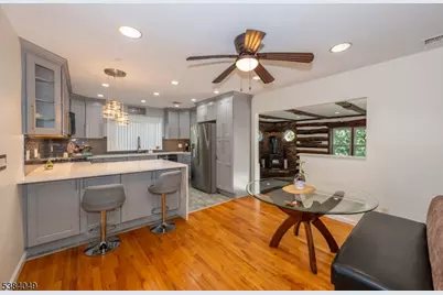 43 Graydon Ter, Clifton, NJ 07013 - Photo 22