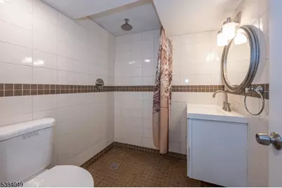 43 Graydon Ter, Clifton, NJ 07013 - Photo 34