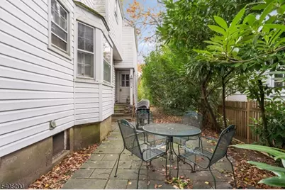 16 Meadowbrook Rd, Chatham, NJ 07928 - Photo 4