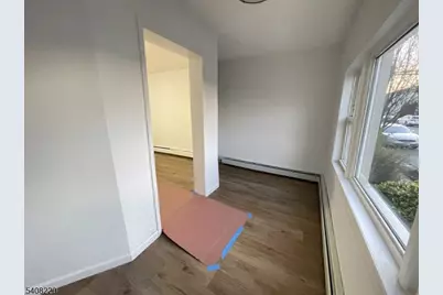 84 Brighton Ave, Kearny, NJ 07032 - Photo 12