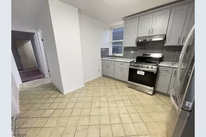 84 Brighton Ave, Kearny, NJ 07032 - Photo 32