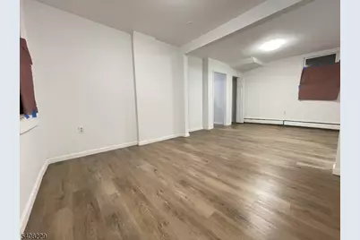 84 Brighton Ave, Kearny, NJ 07032 - Photo 4