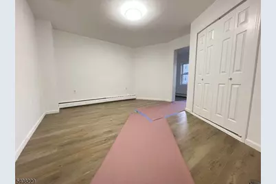 84 Brighton Ave, Kearny, NJ 07032 - Photo 10