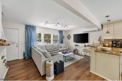 26 Pequannock Ave, Pequannock Township, NJ 07440 - Photo 6