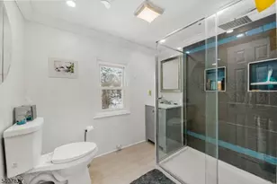 26 Pequannock Ave, Pequannock Township, NJ 07440 - Photo 32