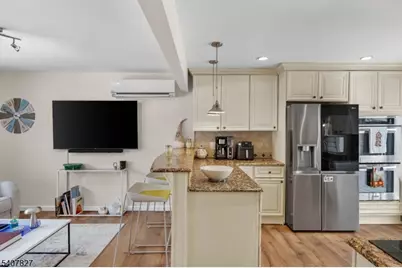 26 Pequannock Ave, Pequannock Township, NJ 07440 - Photo 10