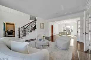 37 Crownview Ct, Sparta Township, NJ 07871 - Photo 8