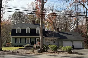 418 Pines Lake Dr, Wayne, NJ 07470 - Photo 1