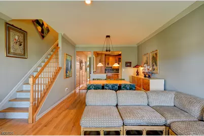 404 Manchester Dr, Nutley, NJ 07110 - Photo 10