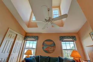 404 Manchester Dr, Nutley, NJ 07110 - Photo 22