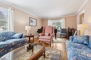 3 Agawam Dr, Wayne Twp., NJ 07470 - Photo 4