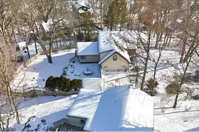 5 Flora Ave, Hopatcong, NJ 07874 - Photo 12