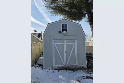 71 Wingra Ave, Rutherford, NJ 07070 - Photo 16