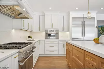 23 Reeve Circle, Millburn, NJ 07041 - Photo 8