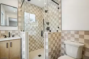 23 Reeve Circle, Millburn, NJ 07041 - Photo 32