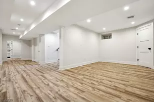 23 Reeve Circle, Millburn, NJ 07041 - Photo 38