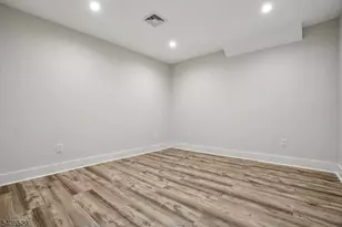 23 Reeve Circle, Millburn, NJ 07041 - Photo 42