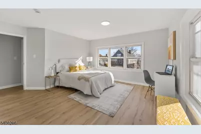 526 Jackson Ave, Elizabeth, NJ 07201 - Photo 2