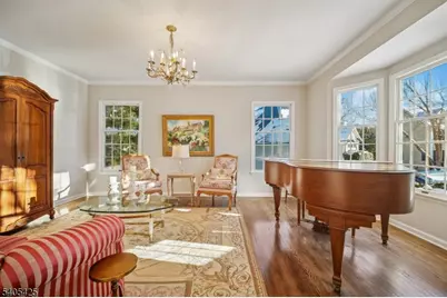 12 Beacon Crest Dr, Bernards Township, NJ 07920 - Photo 4