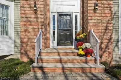 12 Beacon Crest Dr, Bernards Township, NJ 07920 - Photo 2