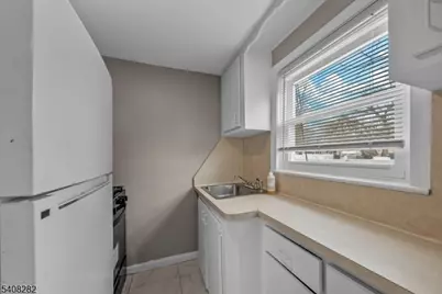 763 Audrey Dr, Rahway, NJ 07065 - Photo 14