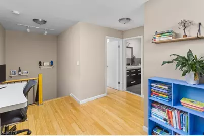 97 Continental Rd, Parsippany, NJ 07950 - Photo 24