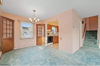 14 Pembrook Dr, Kenilworth, NJ 07033 - Photo 10