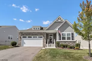 51 Mountain View Ln, Mansfield Township, NJ 07865 - Photo 2