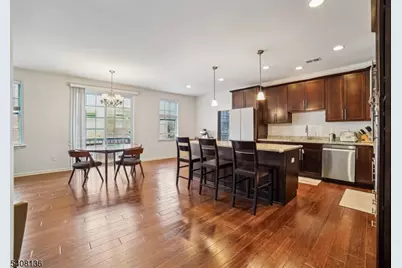 54 Carillon Cir, Livingston, NJ 07039 - Photo 14