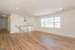 9 Dixon Pl, East Hanover Township, NJ 07936 - Photo 6