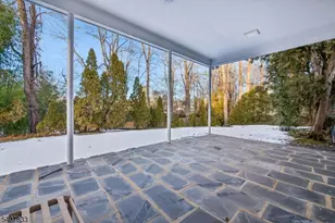 50 Cayuga Way, Millburn, NJ 07078 - Photo 32