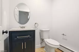 71 Oakland Terrace, Newark, NJ 07106 - Photo 22