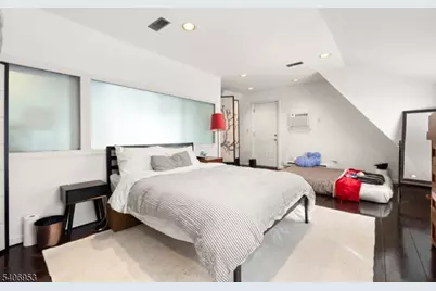 9 Prospect Ter, Ch, Montclair, NJ 07042 - Photo 12