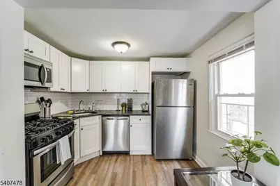 18 Jersey St #20B, Bloomfield, NJ 07003 - Photo 8