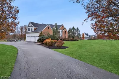 10 Jacobus Ln, Readington, NJ 08822 - Photo 2