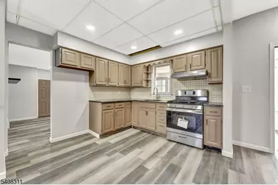 601 Ridgeway Ave, Old Bridge Township, NJ 08879 - Photo 28