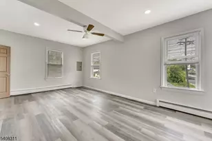 601 Ridgeway Ave, Old Bridge Township, NJ 08879 - Photo 14