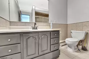 601 Ridgeway Ave, Old Bridge Township, NJ 08879 - Photo 26