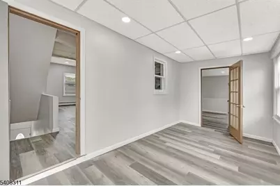 601 Ridgeway Ave, Old Bridge Township, NJ 08879 - Photo 38