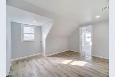 160 S 11th St, Newark, NJ 07107 - Photo 24