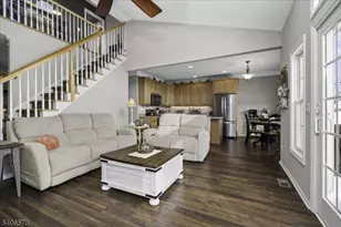 20 Turnberry Ln, Hardyston Township, NJ 07419 - Photo 6