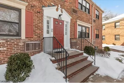 37C Sandra Circle #C3, Westfield, NJ 07090 - Photo 2