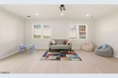 24 Frederick Ave, Woodbridge Township, NJ 07067 - Photo 12