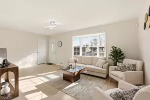 24 Frederick Ave, Woodbridge Township, NJ 07067 - Photo 8