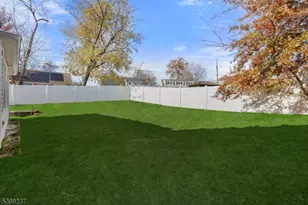 24 Frederick Ave, Woodbridge Township, NJ 07067 - Photo 30